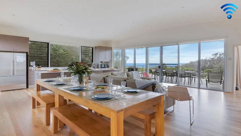 Aloha - Hotel Accommodation 0