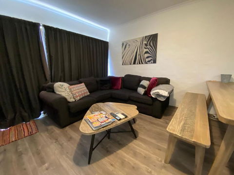 Alpine Mountain View 3 - Jindabyne - Hotel Accommodation 1