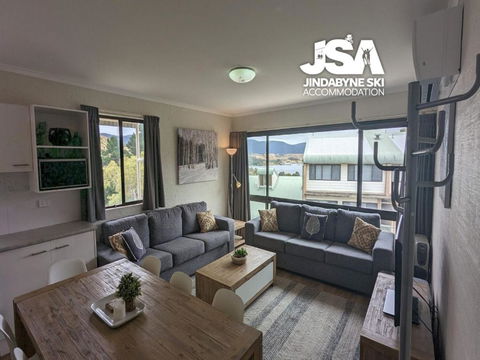 Alpine Mountain View 40 - Hotel Accommodation 0