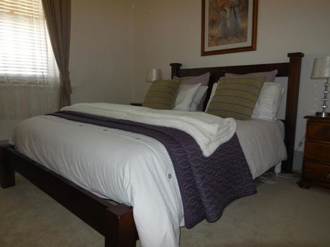 Amalie Cottage Waikerie Unit 1 - Hotel Accommodation 3