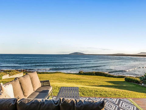 Amaroo - Hotel Accommodation 1