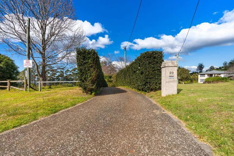 Amazing Acreage Style Living - Hotel Accommodation 3