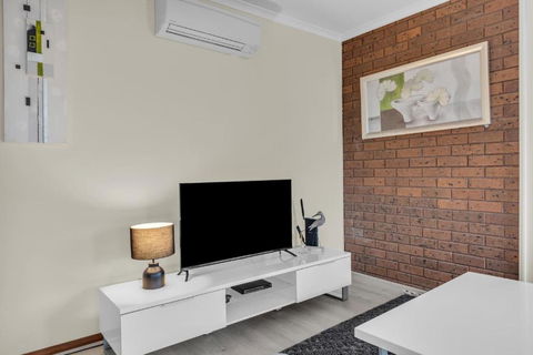 Anchorbell 13- Your Coastal Escape Awaits - Hotel Accommodation 3