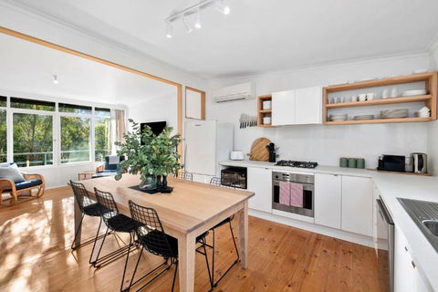 Anglesea Beach House 2 - Hotel Accommodation 0