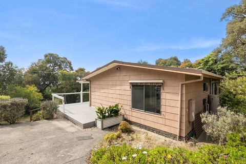 Annelise - Hotel Accommodation 0