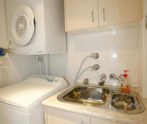 Allamanda U2 Awesome Location - Hotel Accommodation 1