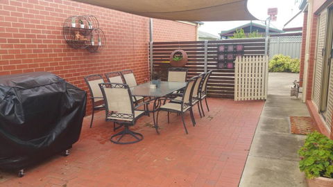 Annesley Central - Hotel Accommodation 4