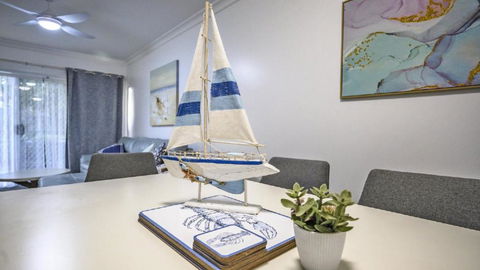 Apartment 27 - The Meridian - Hotel Accommodation 3