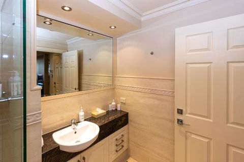 Apartment 3, 9 River Lane Mannum - Hotel Accommodation 1