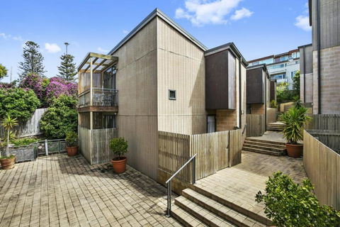 Apartment 36 Pacific Apartments - Hotel Accommodation 0