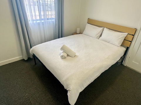 Apartment In The Centre Of Cooma - Hotel Accommodation 4