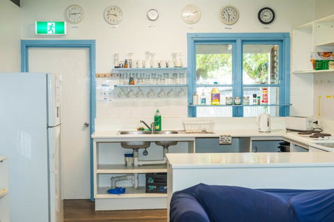 Apollo Bay Backpackers - Hotel Accommodation 2