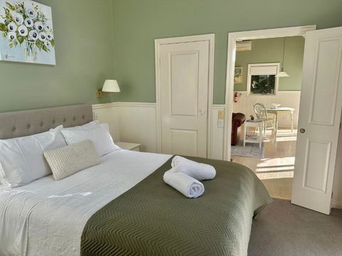 Apple Tree Cottage - Hotel Accommodation 2
