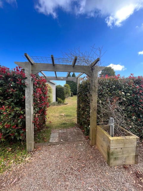 Apple Tree Cottage - Comboyne Mountain Cottages - Hotel Accommodation 1