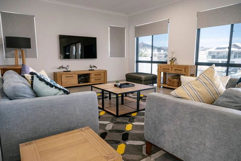 Aqua Vista - Hotel Accommodation 3