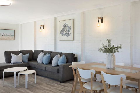 Aque Blu - 11 Hillcrest Ave North Narooma - Hotel Accommodation 4