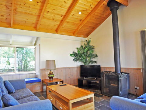 Archies Beachside Abode - Hotel Accommodation 3