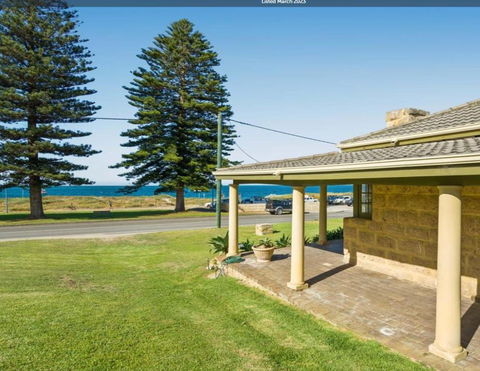 Ardgreian - Hotel Accommodation 0