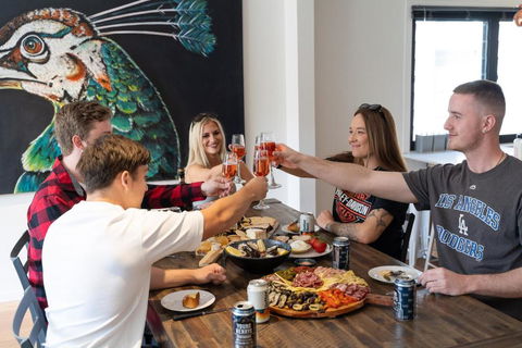 Artscape, Newtown Villa - Hotel Accommodation 1