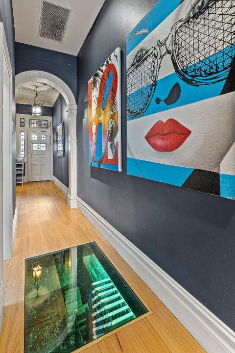 Artscape, Newtown Villa - Hotel Accommodation 3