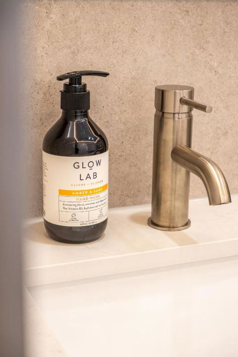 Ascot Boutique Apartments - Hotel Accommodation 2