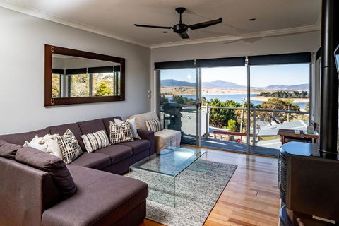 Aspect 2 8 Poley Cow - Hotel Accommodation 0