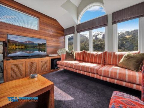 Aspect 2A - Hotel Accommodation 1