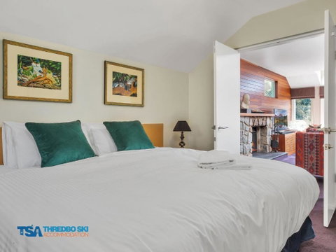 Aspect 2A - Hotel Accommodation 4