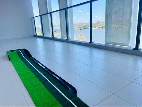 Astonishing Waterview Condo With Pool, Parking - Hotel Accommodation 4