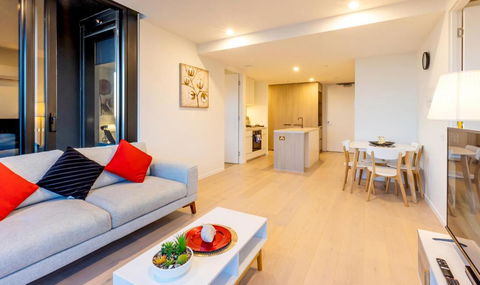 Astra Apartments Glen Waverley - Hotel Accommodation 4