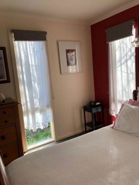 At The Gallery - Hotel Accommodation 2