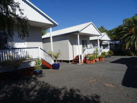Augathella Palms Motel - Hotel Accommodation 0
