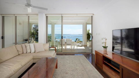 Aura 2 Apartment With Spectacular Views - Hotel Accommodation 4