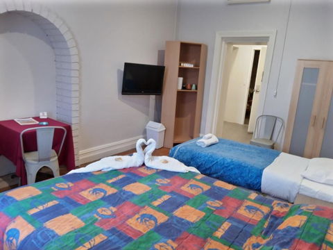 Austral Inn - Hotel Accommodation 3