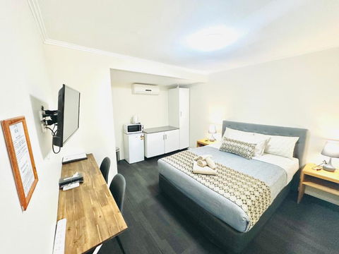 Auto Lodge Motor Inn - Hotel Accommodation 4