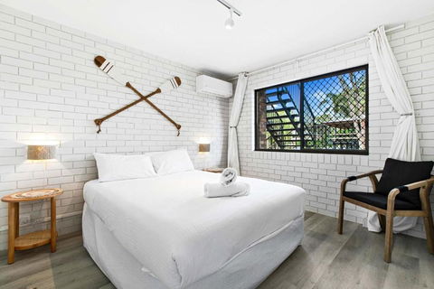 Autumn On The Esplanade - Hotel Accommodation 4