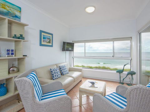 Avalon 1 - Hotel Accommodation 0