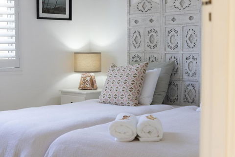 Avalon Beach Cottage, Private, 150m To The Beach! - Hotel Accommodation 4