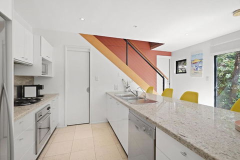 Avoca Beach Living - Hotel Accommodation 4