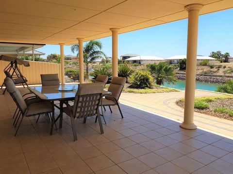 Avventura - Hotel Accommodation 0