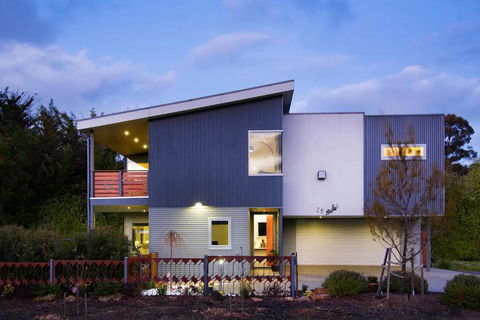 Azura - Hotel Accommodation 3