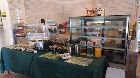 Arena Hotel (formerly Sleep Express Motel) - Hotel Accommodation 3