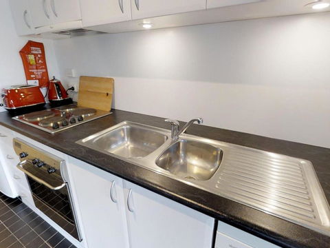 Apartment 4 - Hotel Accommodation 2