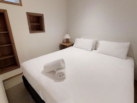 Apartment 4 - Hotel Accommodation 3