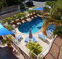 Le Lavandou Holiday Apartments - Hotel Accommodation