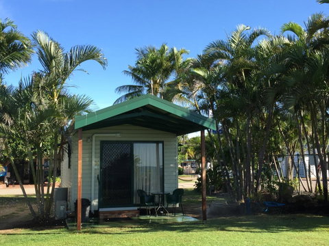 NRMA Bowen Beachfront Holiday Park - Hotel Accommodation 11