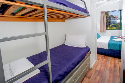 NRMA Bowen Beachfront Holiday Park - Hotel Accommodation 15
