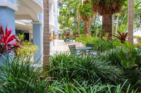 Bel Air On Broadbeach - Official - Hotel Accommodation 3