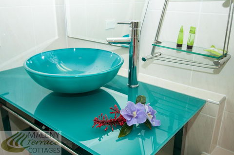 Maleny Terrace Cottages - Hotel Accommodation 7