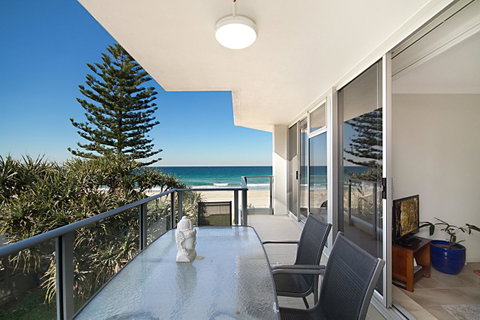 Hibiscus On The Beach - Hotel Accommodation 27
